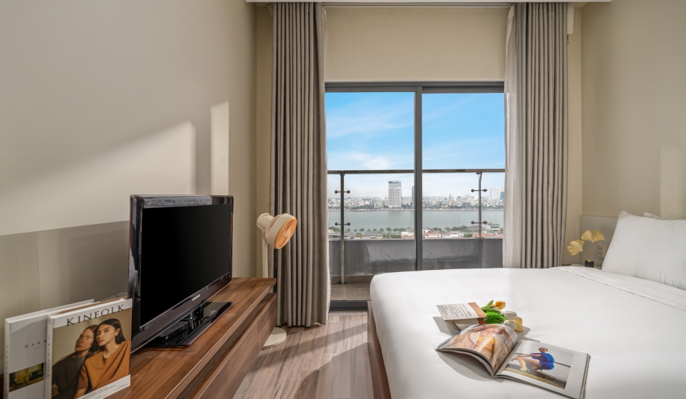 B1510 - Lux 2BR/80m2 Monarchy Apartment Han River view